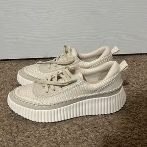 Dolce Vita Hand knit sneakers